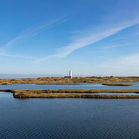 Finest Retreats - The Lighthouse Hide בית נופש *